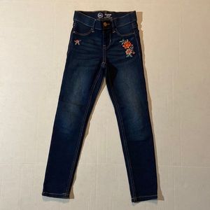 Girls skinny jeans